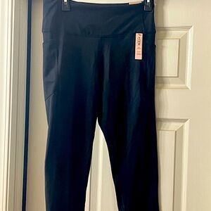 NWT Victoria’s Secret leggings